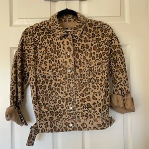 🐆MOVINGSALE🐆 COTTON ON CHEETAH DENIM JACKET